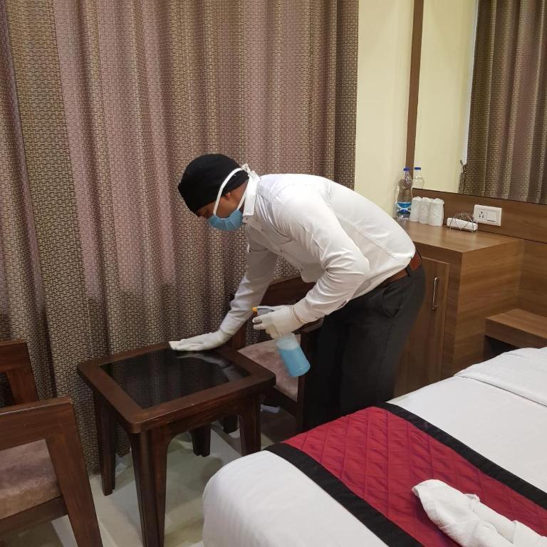 Swaran Hotel Amritsar Eksteriør billede